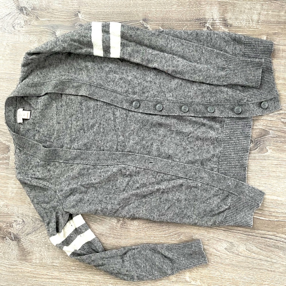 J crew great and white XS cardigan sweater